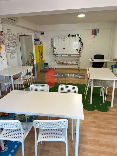 Domenii vila de inchiriat pentru activitate afterschool/ cursuri (etaj 1/ mansarda)